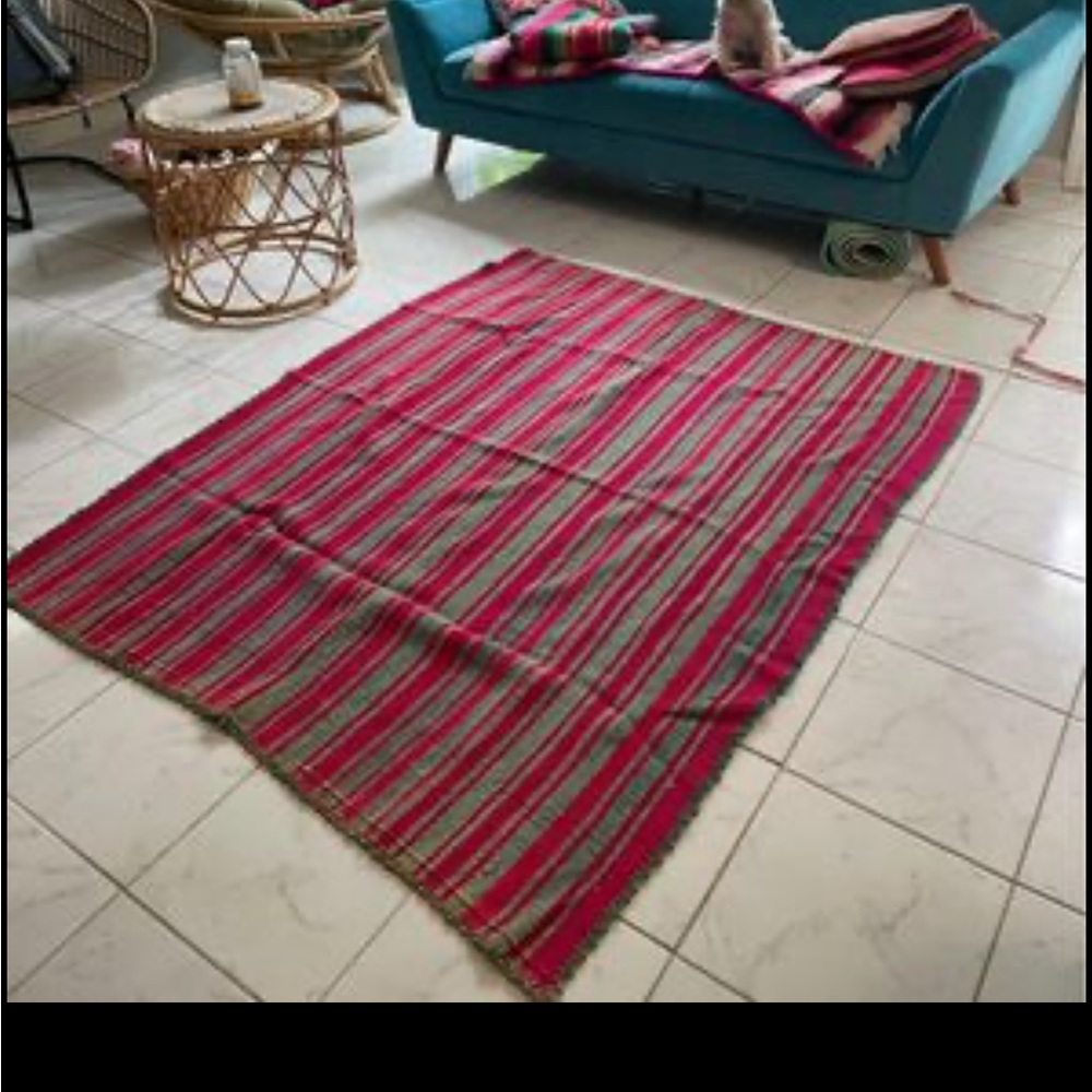 Pink Peruvian frazada rug